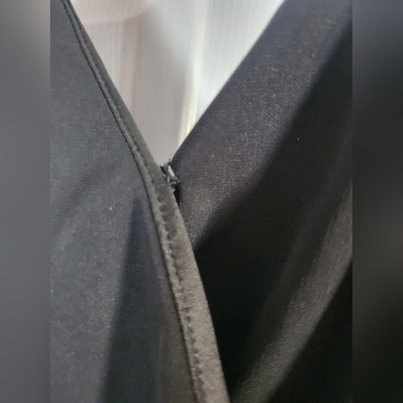 EUC draped surplice cami - Picture 6 of 9